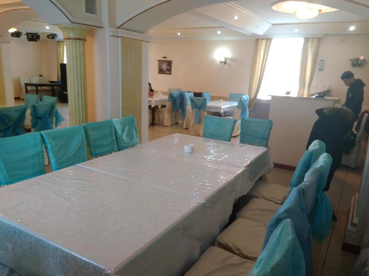 Bozok Hotel Астана Экстерьер фото